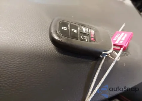 2025 Honda Hr-V Awd Sport z USA, uszkodzony, nr VIN 3CZRZ2H55SM715987